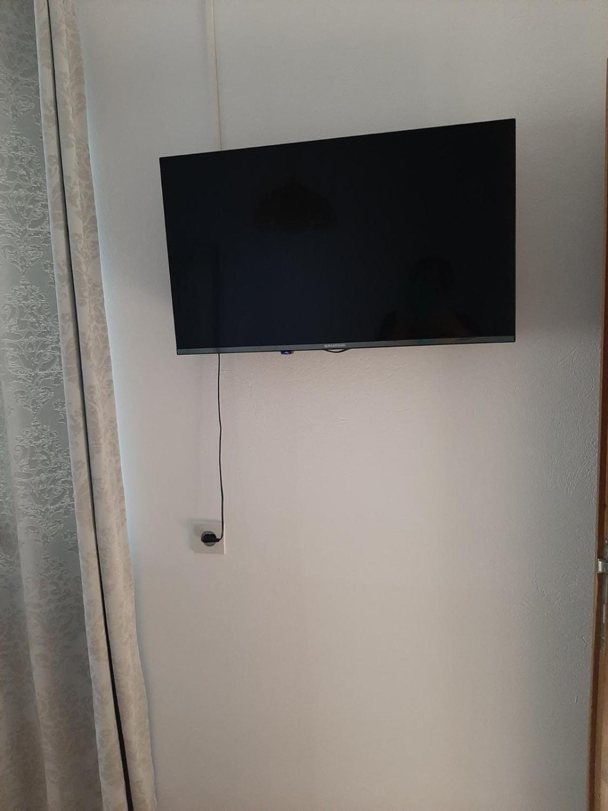 Apartmani Banina Ika Buitenkant foto